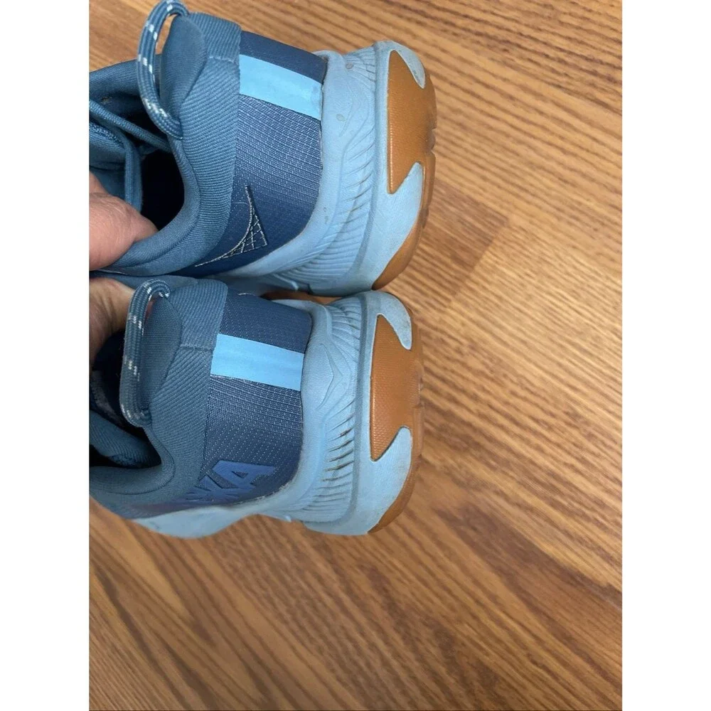Hoka One One these commuter